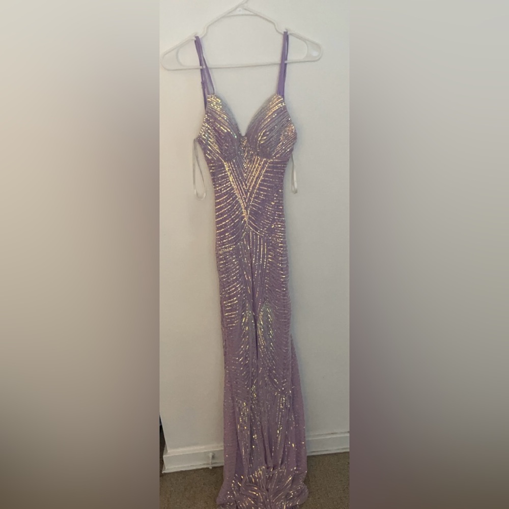 Brand new with tags Macys Gorgeous prom dress open back